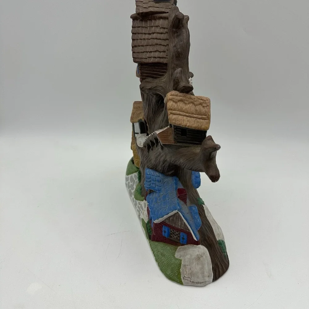 Vintage Handpainted Ceramic Fairy Treehouse 13